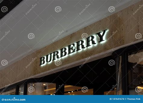 burberry store frankfurt|Goethestrasse 26.